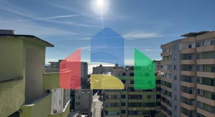 2+1 с балконом, р-н Пляж возле школы, 95 м.кв