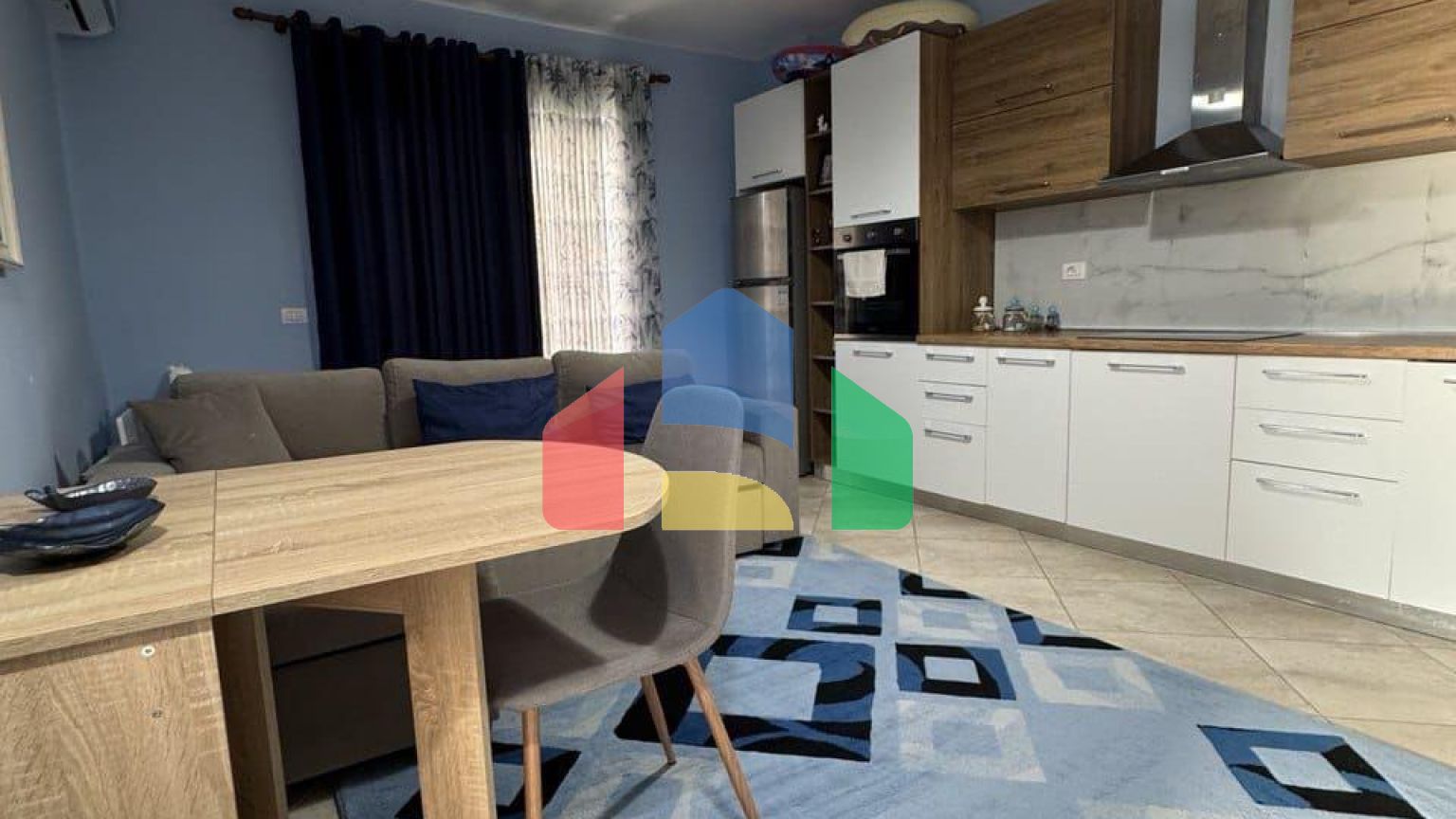 1+1 с видом на море, р-н Черрет, 61 м.кв 