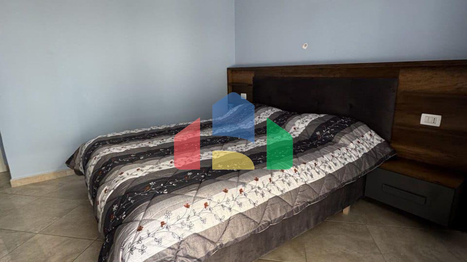 1+1 с видом на море, р-н Черрет, 61 м.кв 