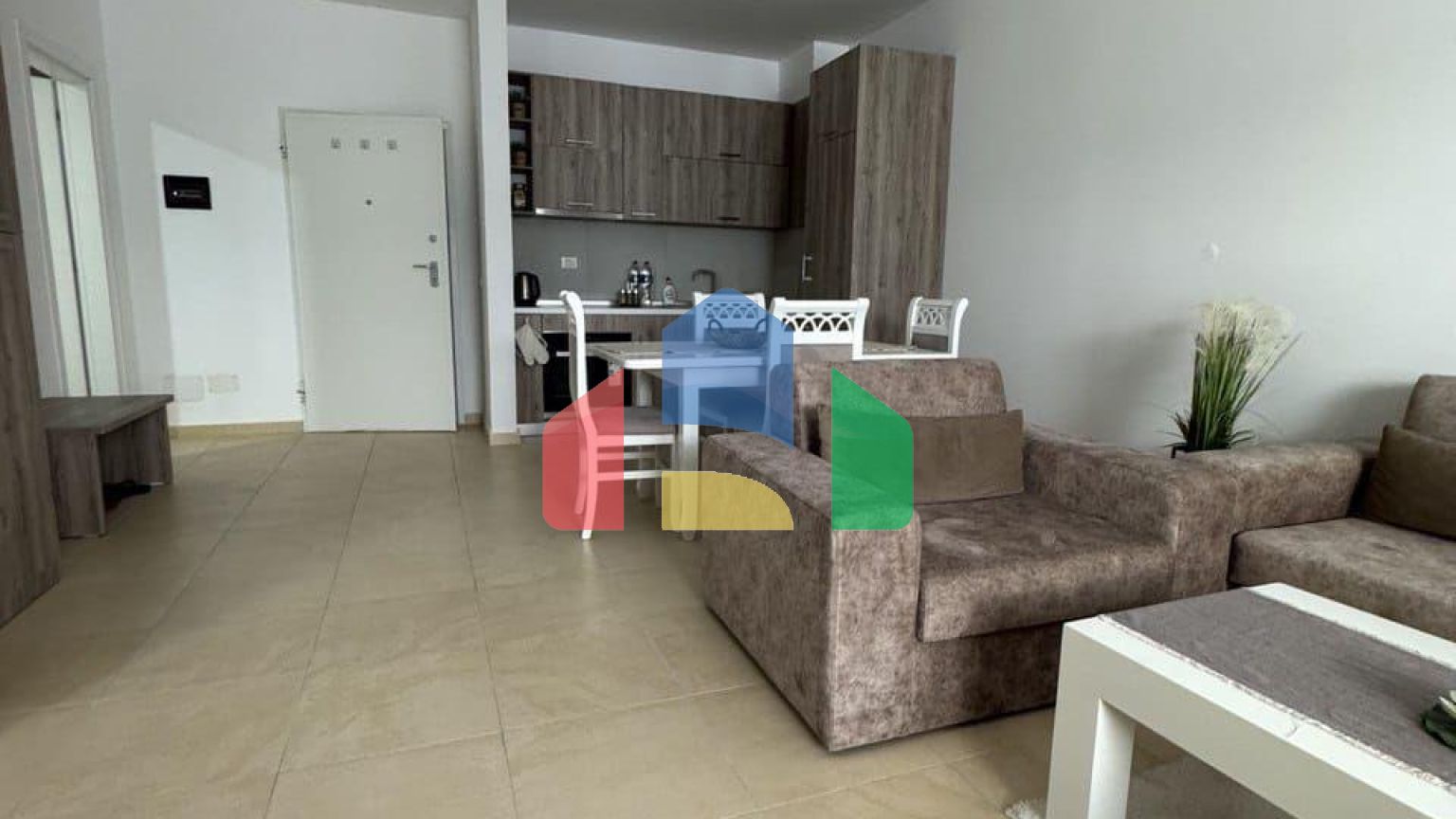 1+1 с видом на море, р-н Черрет, 71 м.кв 