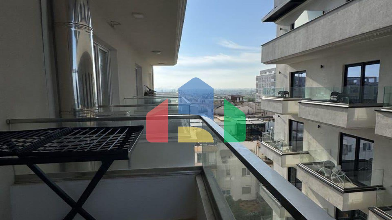 1+1 с видом на море, р-н Черрет, 71 м.кв 