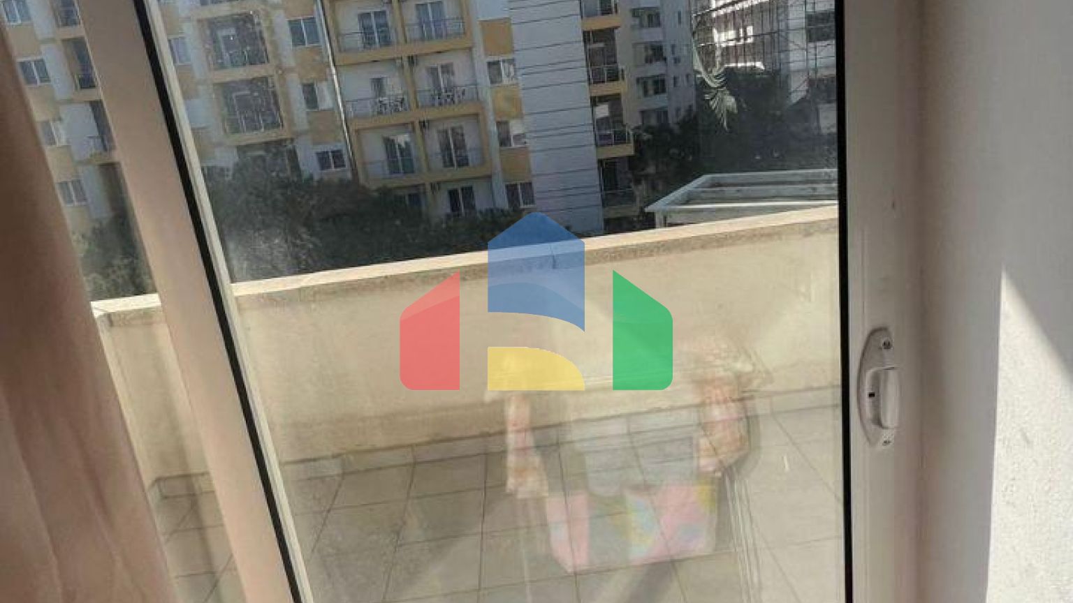 1+1 с балконом, р-н Черрет, 39.33 м.кв 