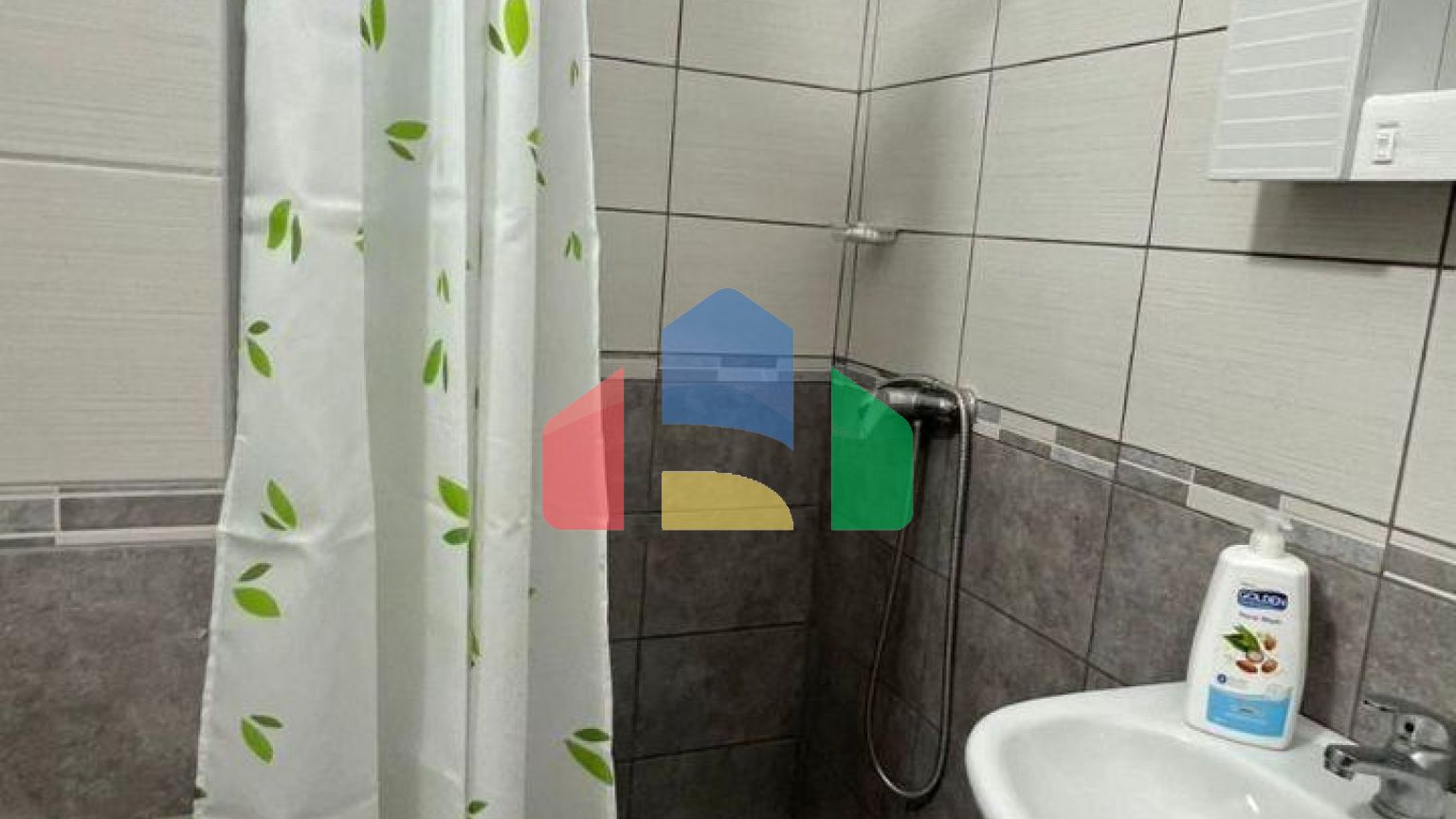 1+1 с балконом, р-н Черрет, 39.33 м.кв 