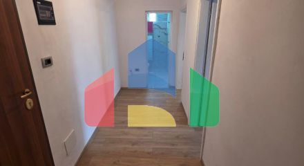 2+1 с двумя балконами, Центр, 85 м.кв