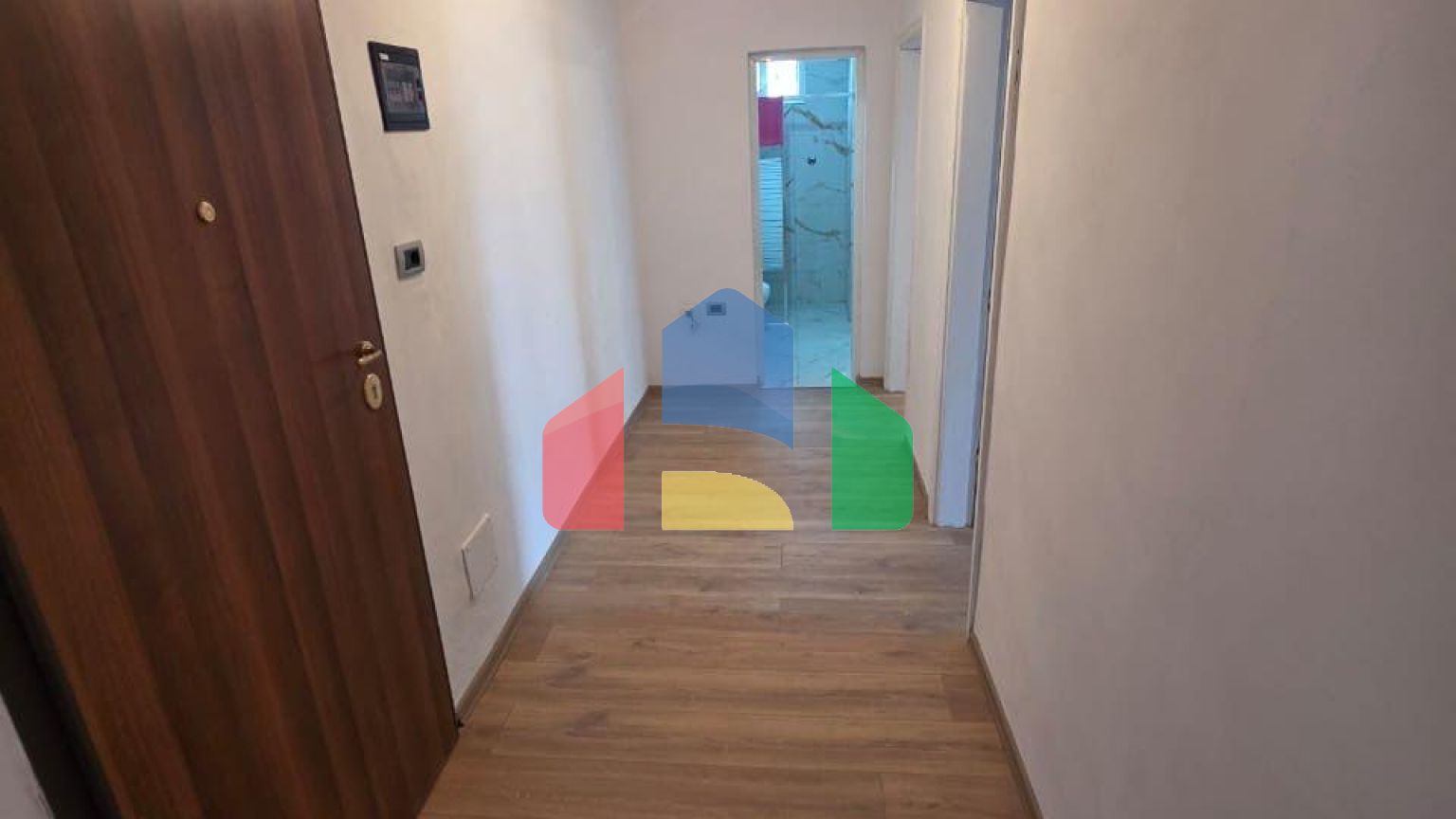 2+1 с двумя балконами, Центр, 85 м.кв