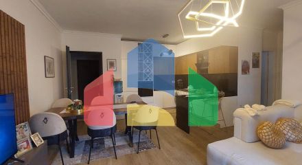 2+1+2 с балконом, р-н Пляж, Illiria, 91 м.кв