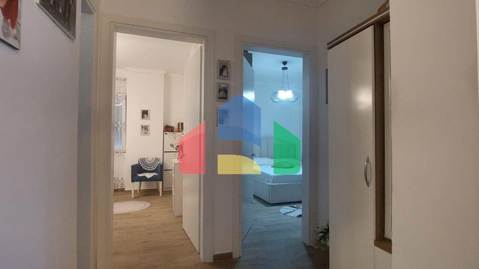 2+1+2 с балконом, р-н Пляж, Illiria, 91 м.кв