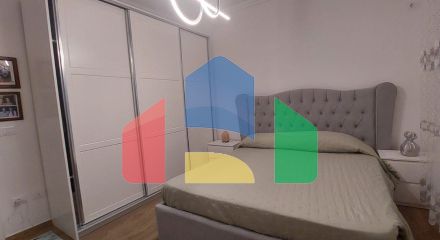 2+1+2 с балконом, р-н Пляж, Illiria, 91 м.кв