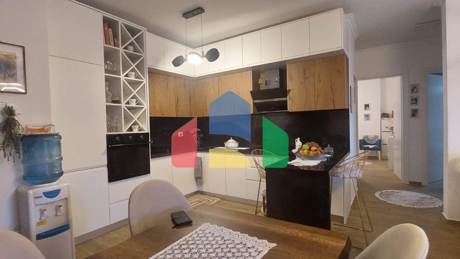 2+1+2 с балконом, р-н Пляж, Illiria, 91 м.кв