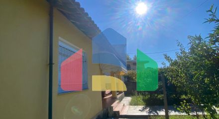 Дом с участком, Пляж, 130 м.кв. и 500 м.кв. земля