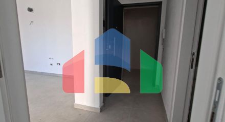 1+1 с балконом, Мали Робит, 62,5 м.кв