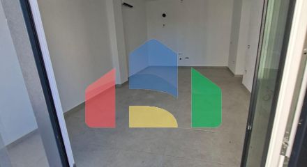 1+1 с балконом, Мали Робит, 62,5 м.кв