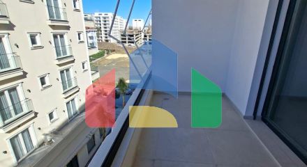 1+1 с балконом, Мали Робит, 62,5 м.кв