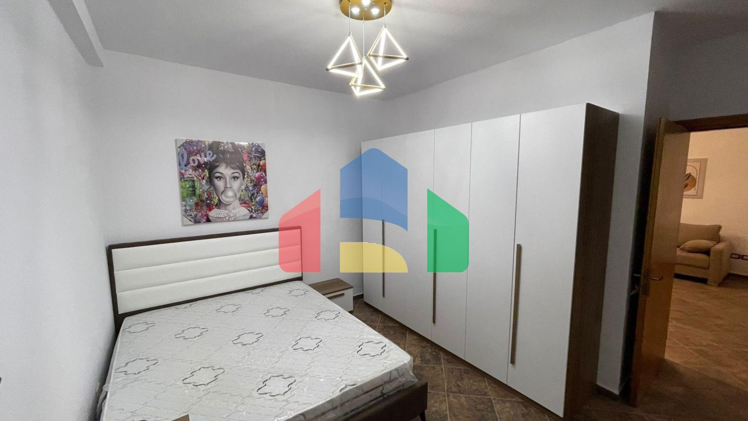 1+1 с видом на море, р-н Пляж, 80 м.кв