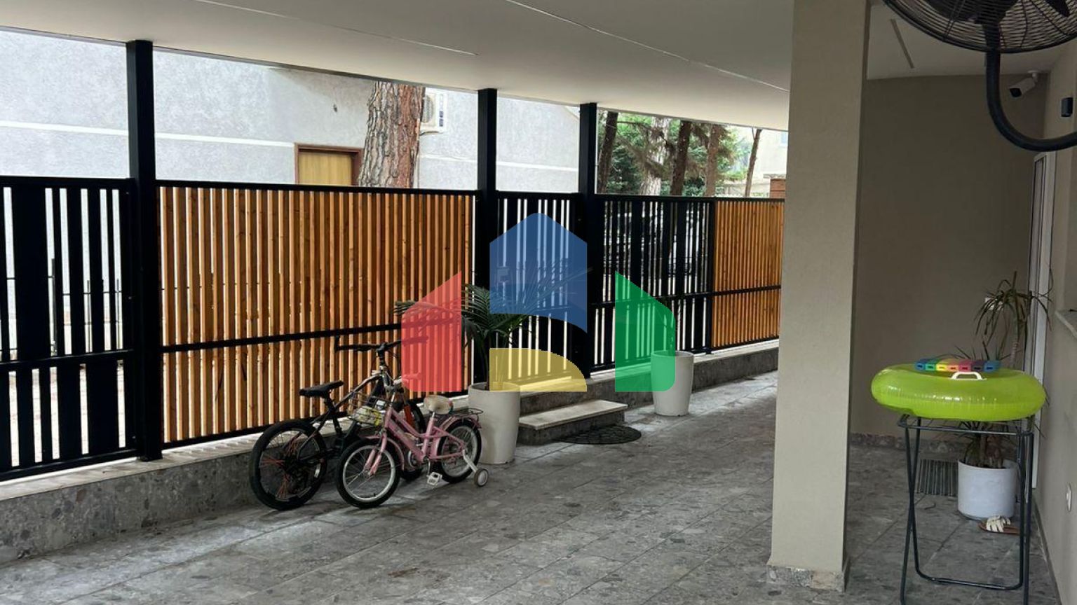 1+1 с террасой 73 м.кв, р-н Голем, 60,7 м.кв