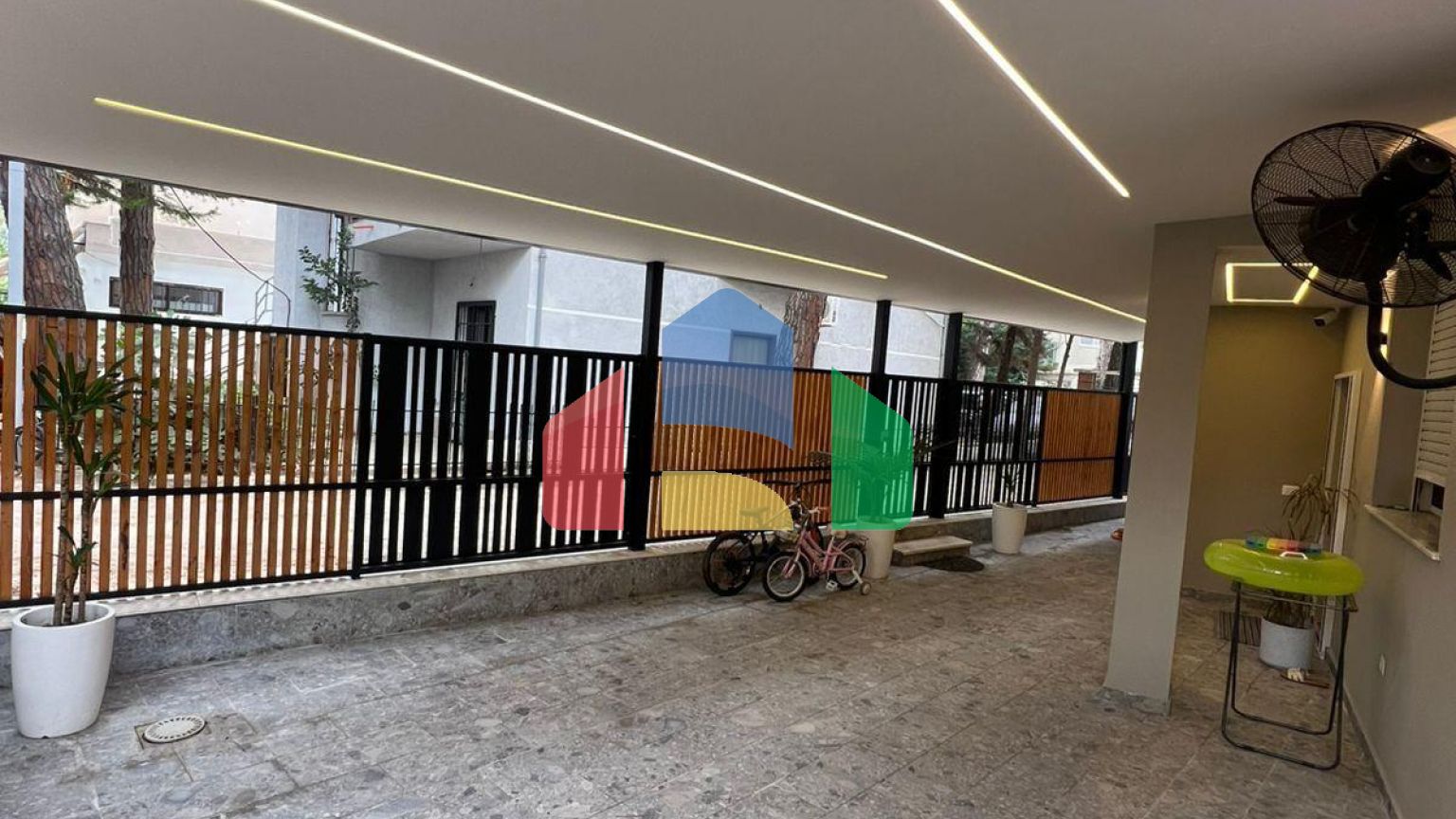 1+1 с террасой 73 м.кв, р-н Голем, 60,7 м.кв