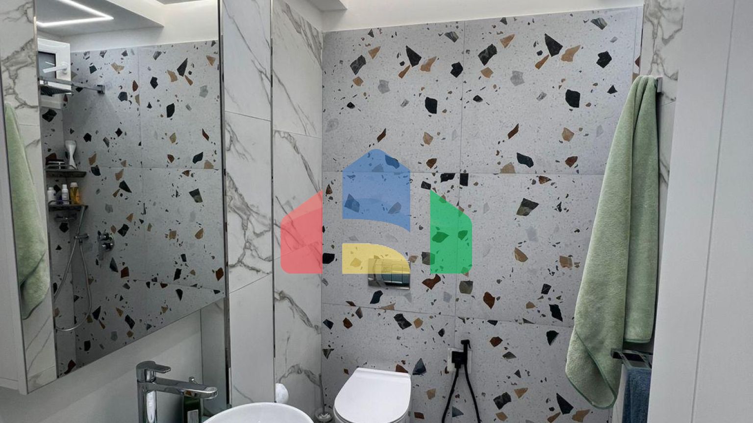 1+1 с террасой 73 м.кв, р-н Голем, 60,7 м.кв