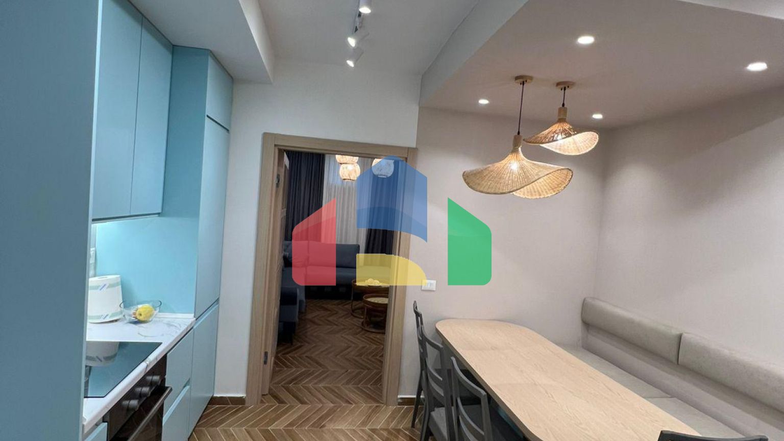 1+1 с террасой 73 м.кв, р-н Голем, 60,7 м.кв