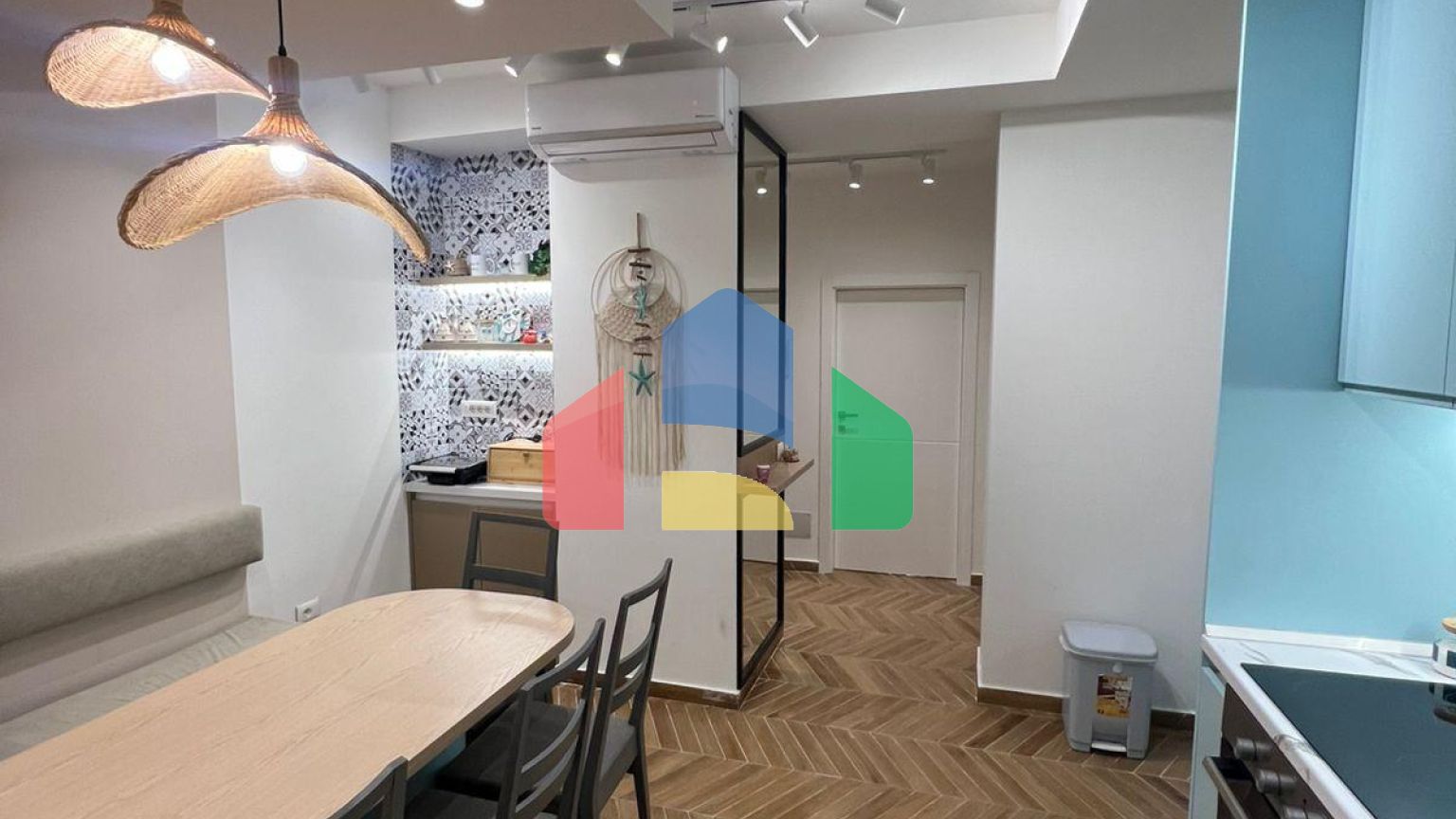 1+1 с террасой 73 м.кв, р-н Голем, 60,7 м.кв