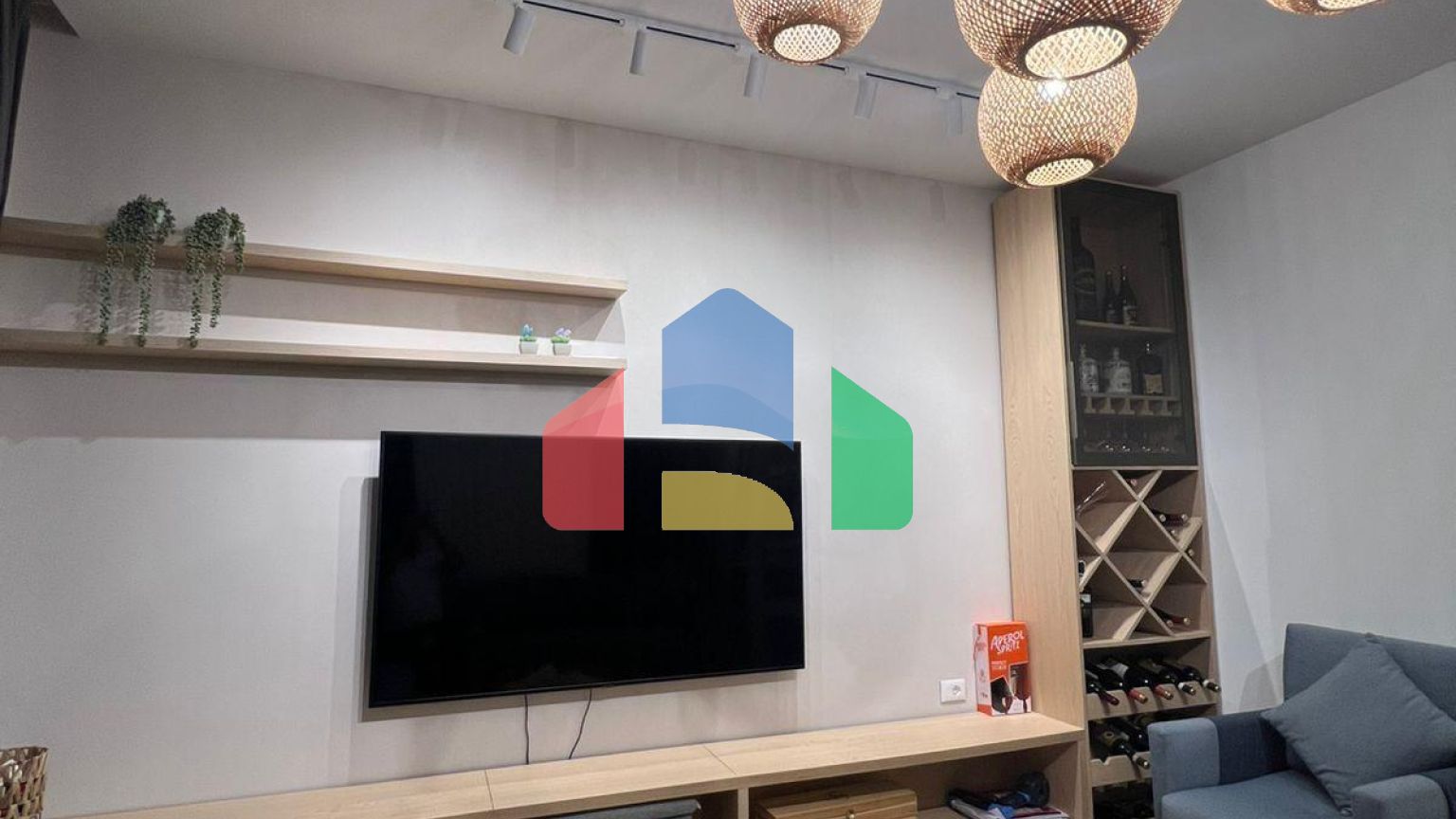 1+1 с террасой 73 м.кв, р-н Голем, 60,7 м.кв