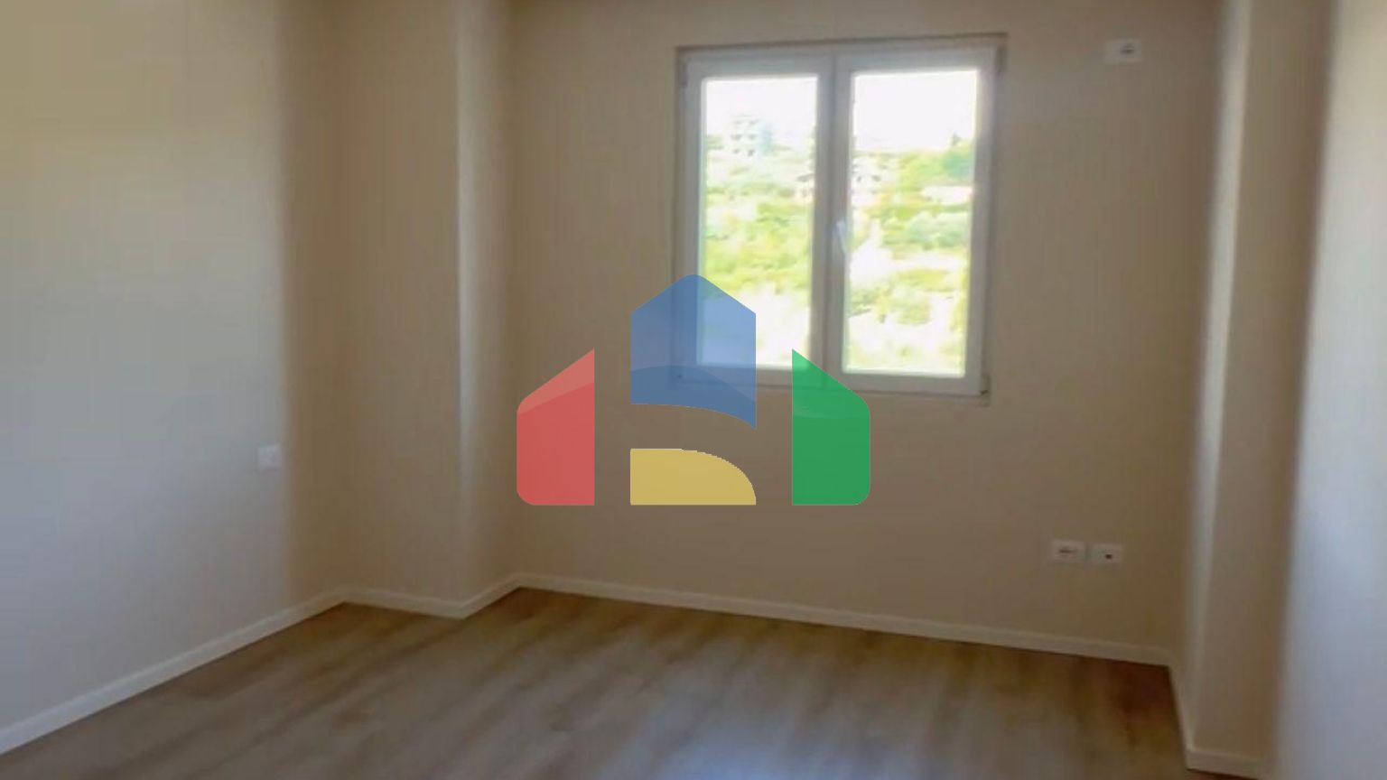 1+1 с террасой, Шкемби Кавая возле отеля Majestic, 51 м.кв + 35 м.кв терассы