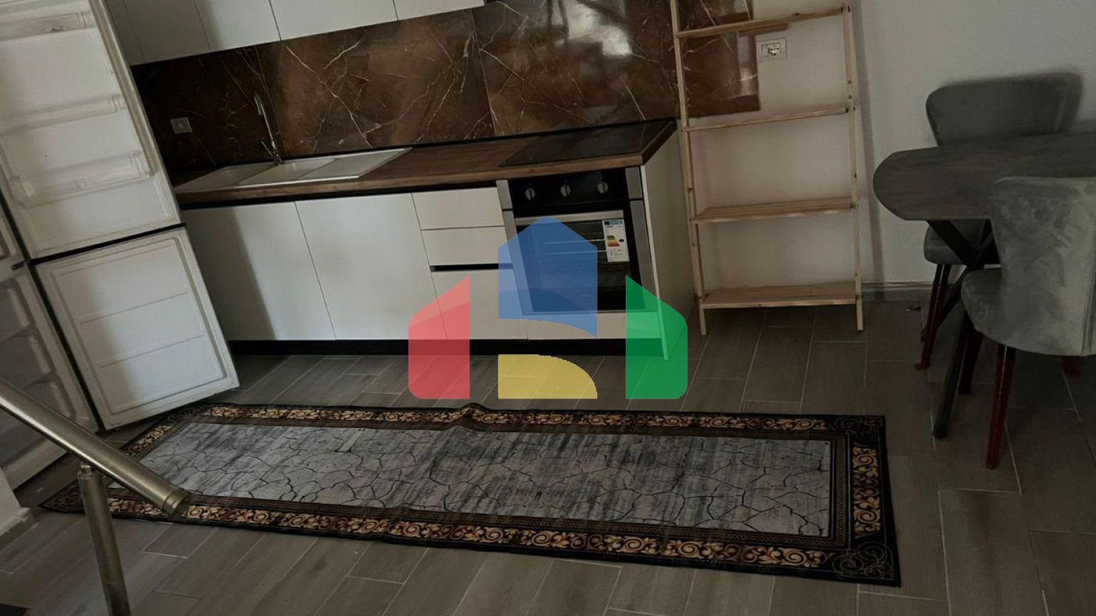 1+1 с балконом, Пляж р-н Адриатика, 60 м.кв