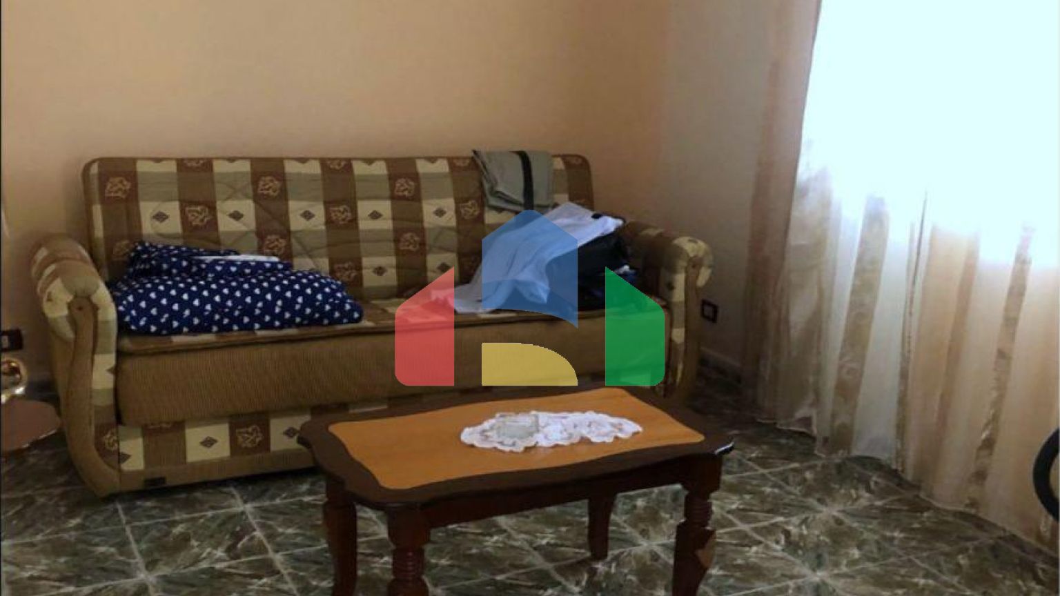 Дом с участком, возле Вилла Зогу, 260 м.кв и 444 м.кв.