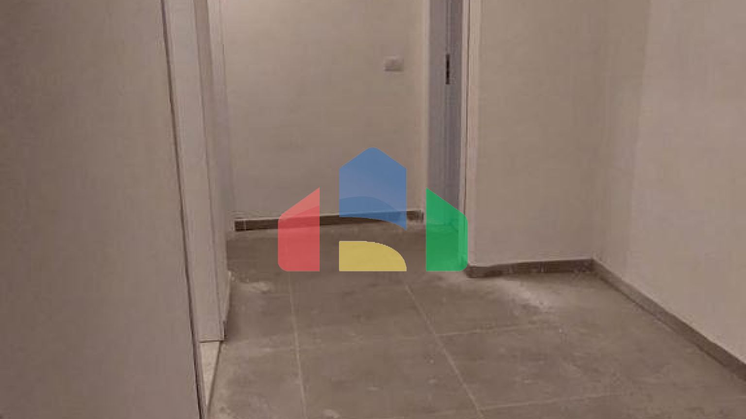 3+1 с балконом, Центр возле Порта, 125 м.кв