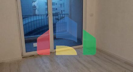 3+1 с балконом, Центр возле Порта, 125 м.кв