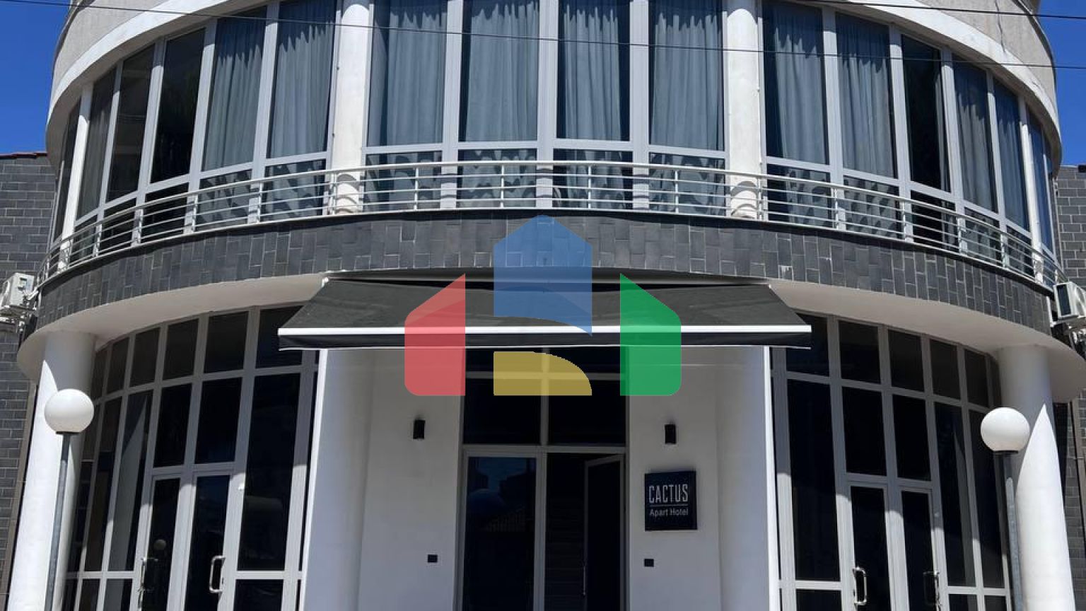 Студия полностью укомплектованая, район Пляж, 35.8 м.кв