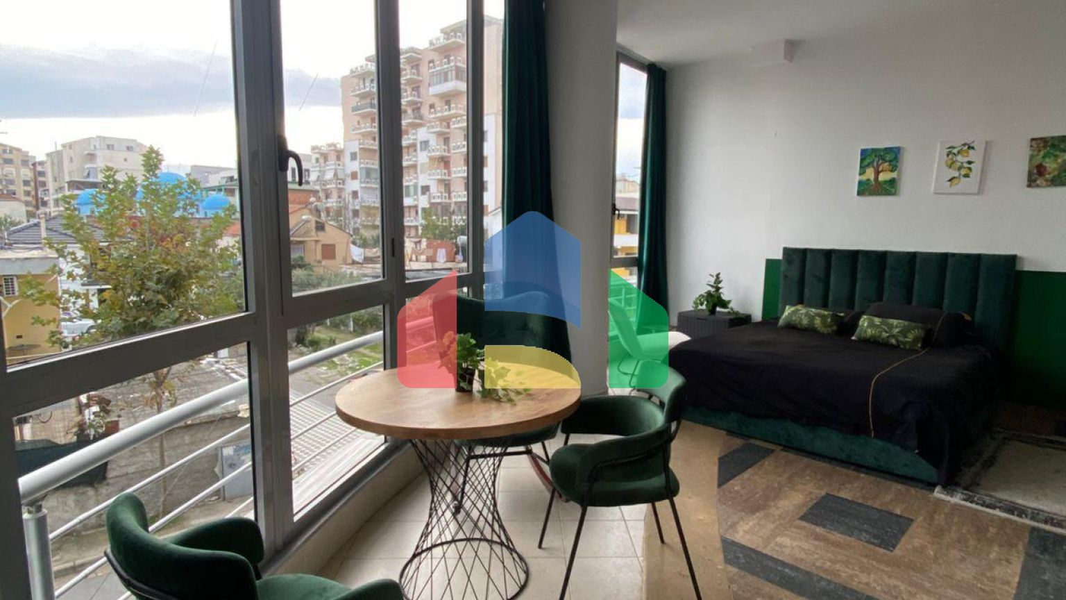 Студия полностью укомплектованая, район Пляж, 35.8 м.кв