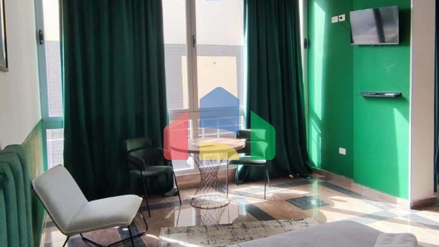 Студия полностью укомплектованая, район Пляж, 34 м.кв