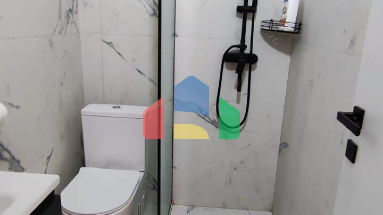 Студия полностью укомплектованая, район Пляж, 34 м.кв