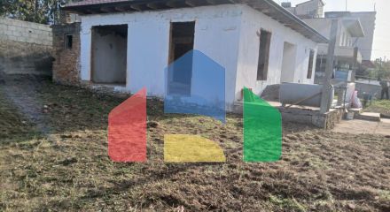 Дом с участком в Шкальнуре, 78 м.кв и 300 м.кв.