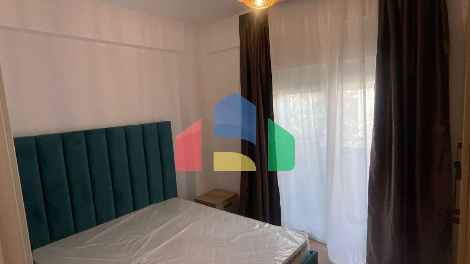 1+1 с балконом, район Пляж возле Diambe, 54 м.кв