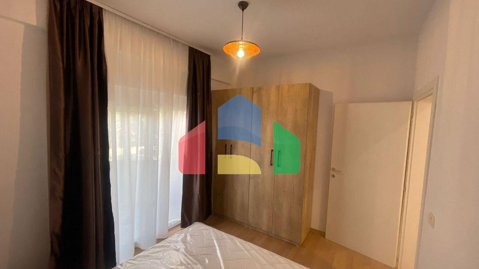 1+1 с балконом, район Пляж возле Diambe, 54 м.кв