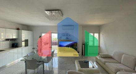 2+1 с балконом, р-н Шкемби в доме Колизей, 143 м.кв