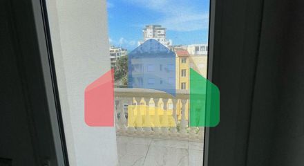 2+1 с балконом, р-н Шкемби в доме Колизей, 143 м.кв 2+1 с балконом, р-н Шкемби в доме Колизей, 143 м.кв