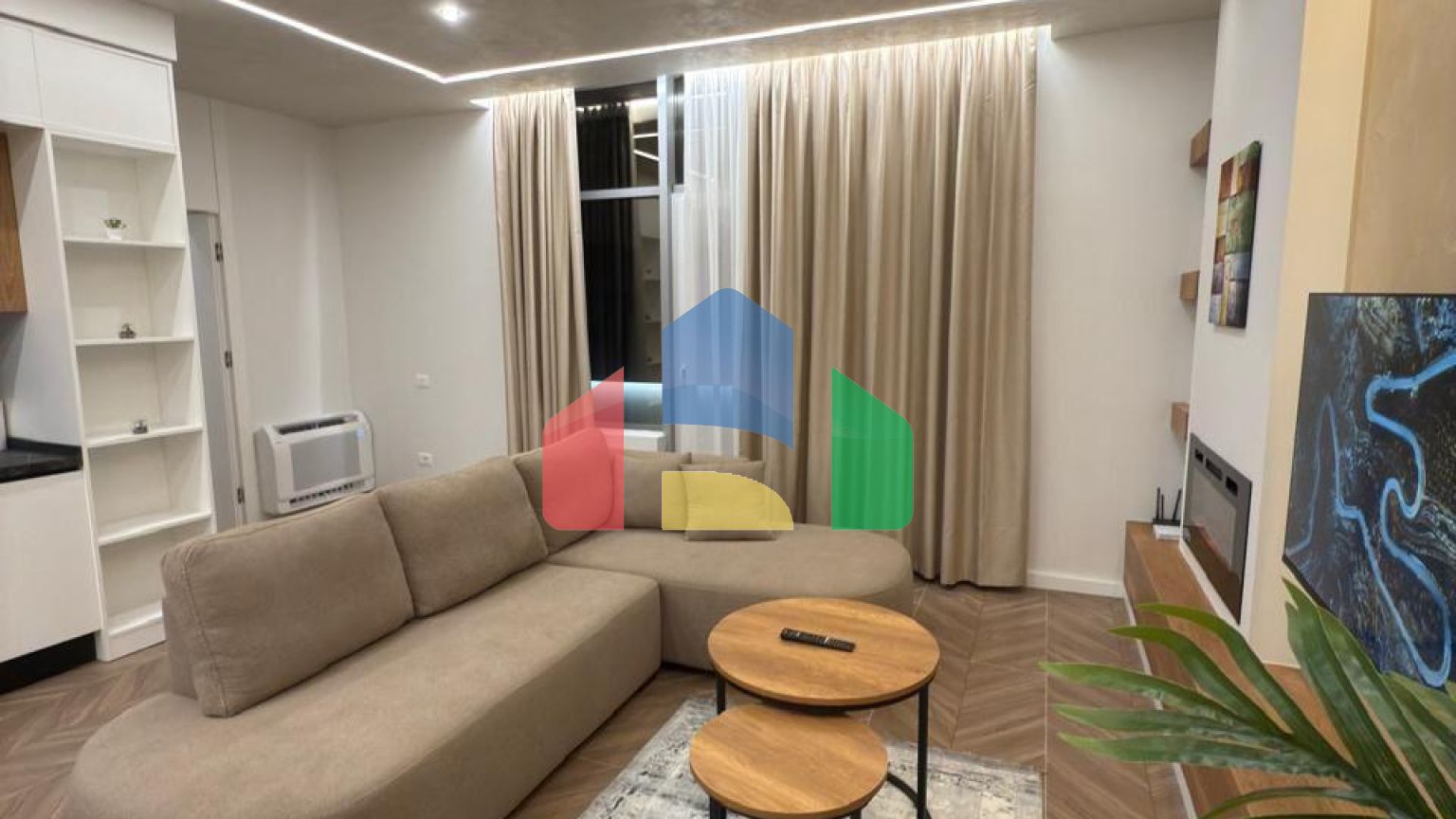 2+1 с террасой, р-н Волга, 95 м.кв + 30 м.кв