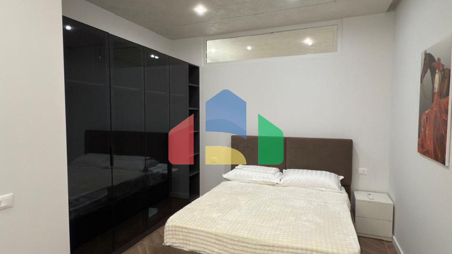 2+1 с террасой, р-н Волга, 95 м.кв + 30 м.кв