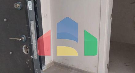 2+1 с балконом, р-н Голем, 89 м.кв