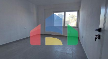 2+1 с балконом, р-н Голем, 104 м.кв