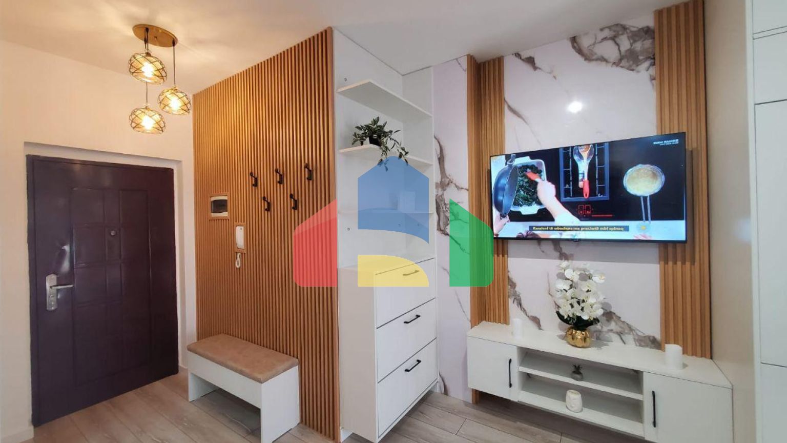 1+1 с ремонтом, р-н Пляж, 55 м.кв