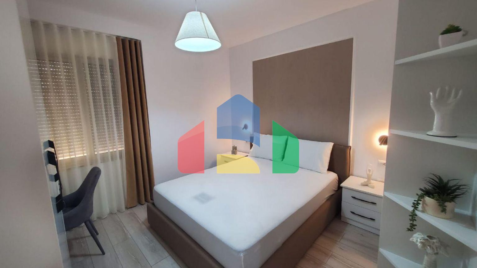 1+1 с ремонтом, р-н Пляж, 55 м.кв