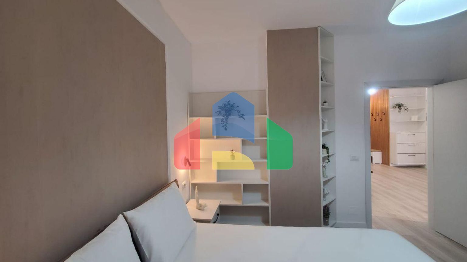 1+1 с ремонтом, р-н Пляж, 55 м.кв