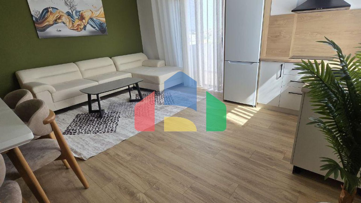 2+1 с ремонтом, р-н Пляж возле отеля Antalya, 80 м.кв