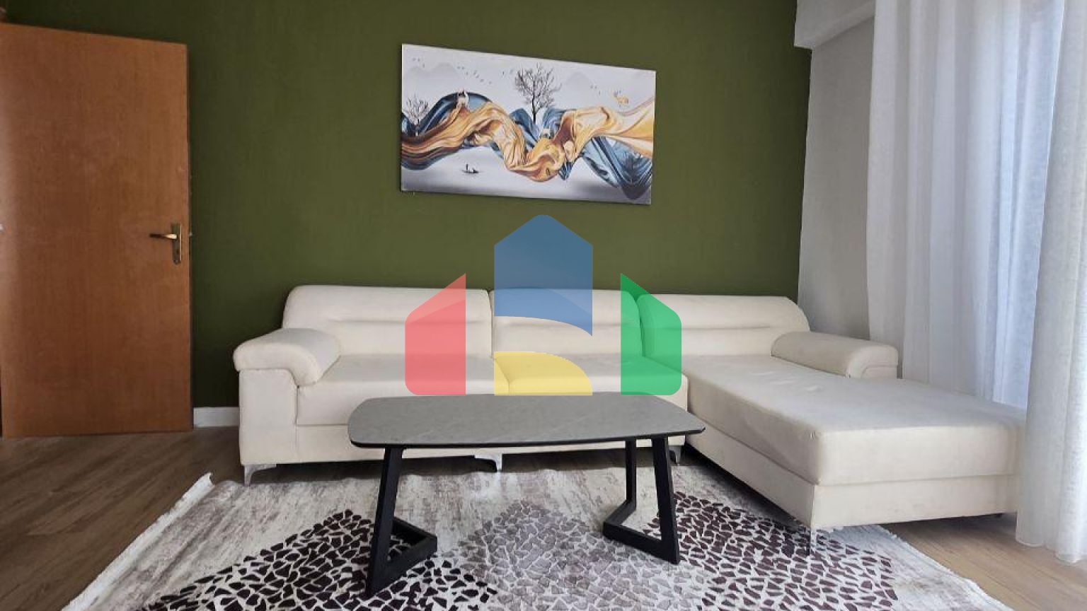 2+1 с ремонтом, р-н Пляж возле отеля Antalya, 80 м.кв