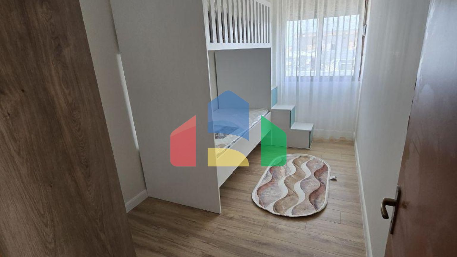 2+1 с ремонтом, р-н Пляж возле отеля Antalya, 80 м.кв