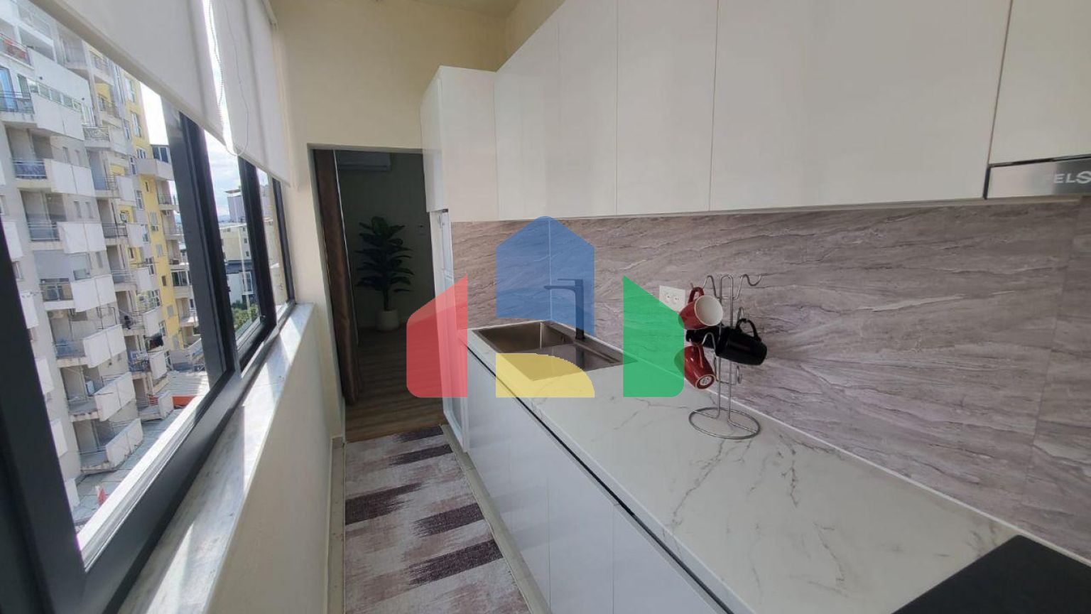 1+1 с балконом, район Пляж возле Spar, 56 м.кв