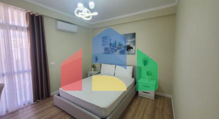 1+1 с балконом, район Пляж возле Spar, 56 м.кв